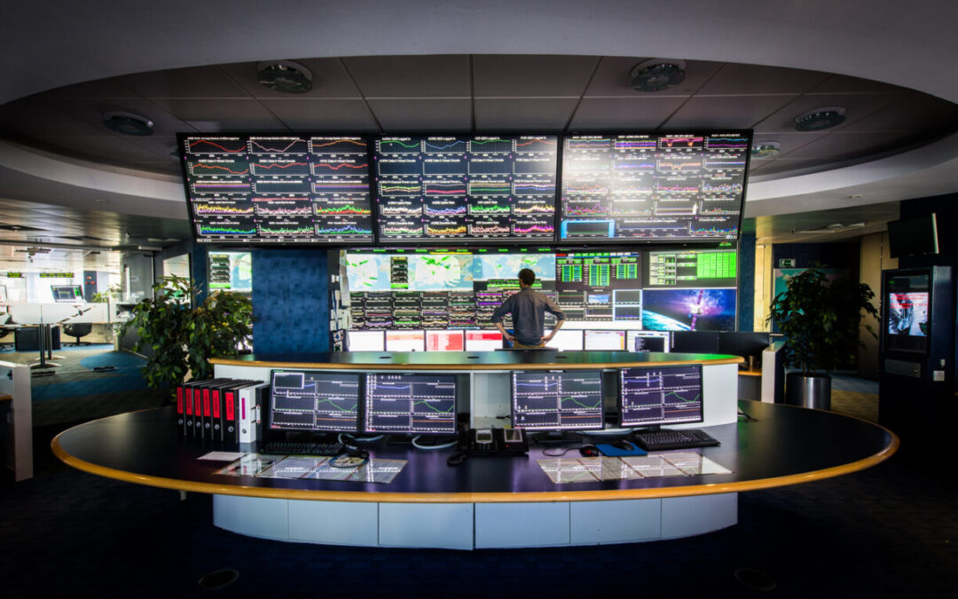 Inmarsat consider bid from APAX